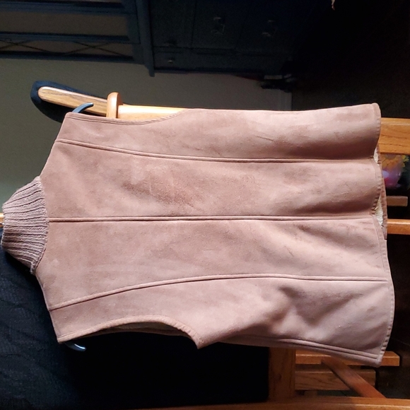 Ann Taylor M  Tan Vest - Picture 2 of 5